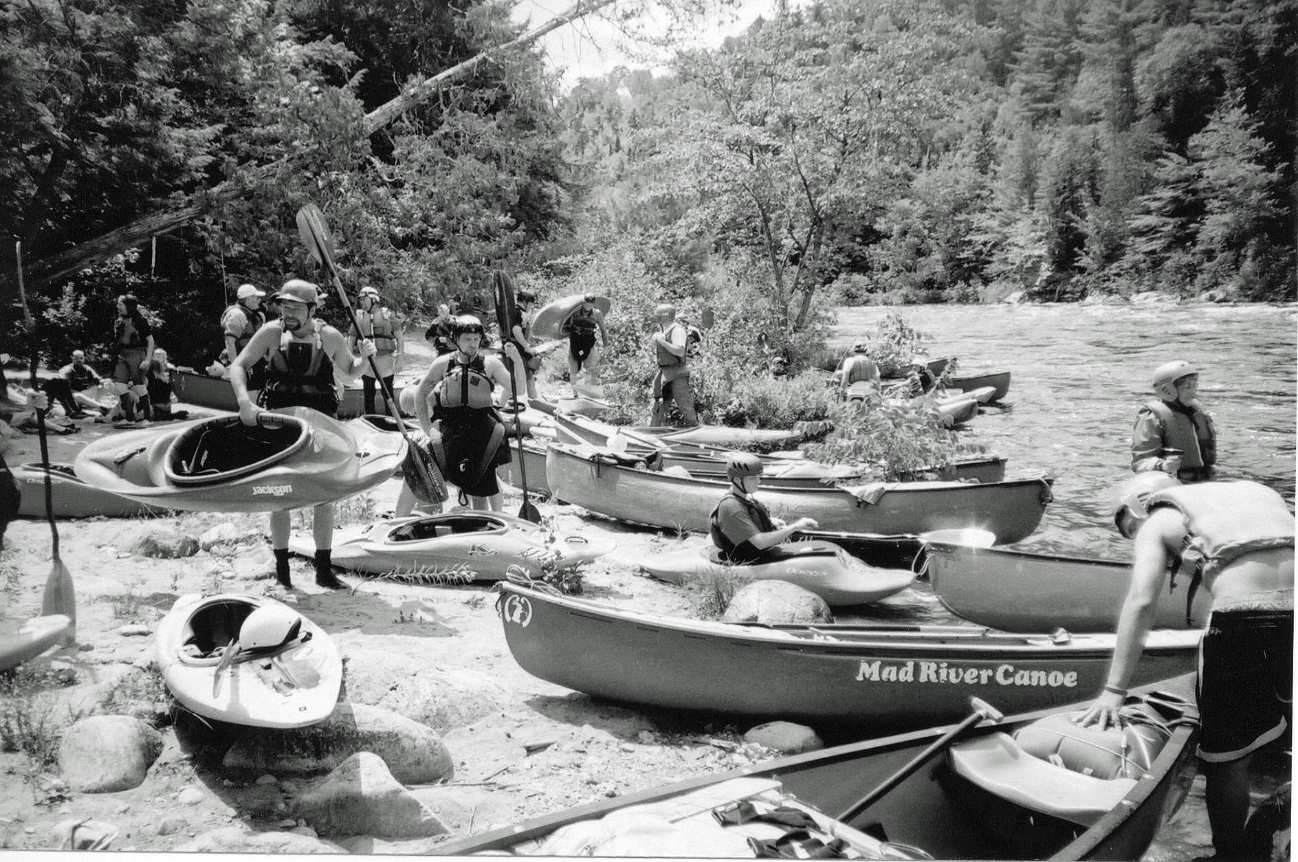 dead-river-lunch-bw-penobscot-paddle-and-chowder-society